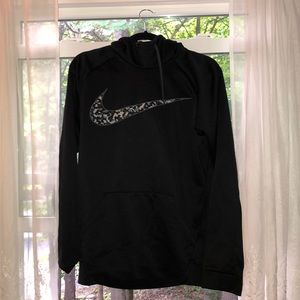 Nike men’s sweatshirt